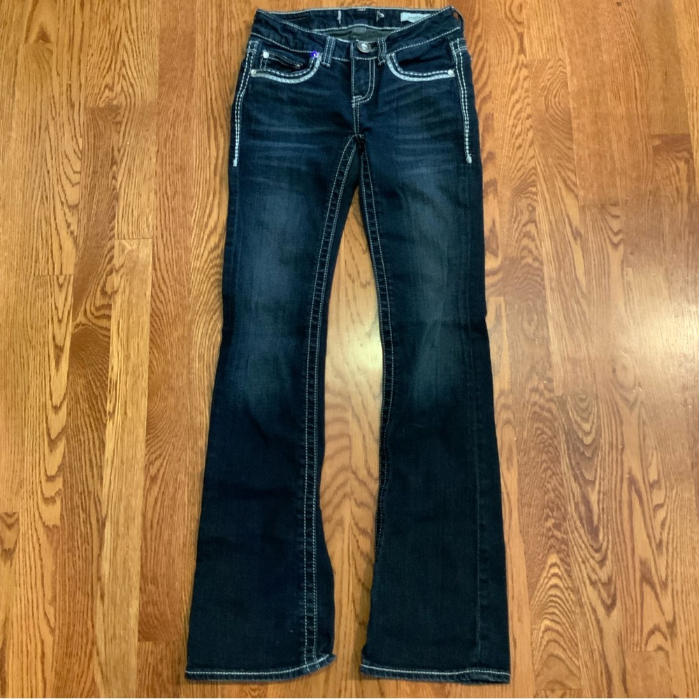 Day Trip Jeans Rhinestones Boot Cut Embroidery Details Blue Low Rise Size 14 - Picture 1 of 9